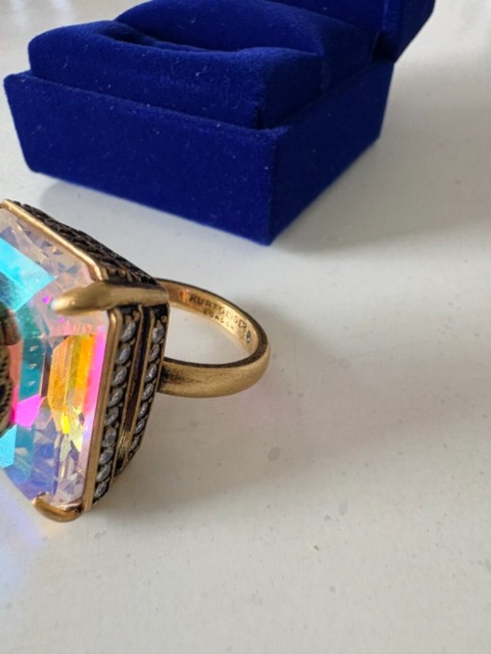 Kurt Geiger Emerald Cut Crystal Cocktail Ring (9) NIB - Picture 8 of 8